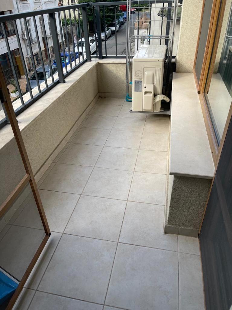 Ferienwohnung Stella&Gaby Burgas City Exterior foto